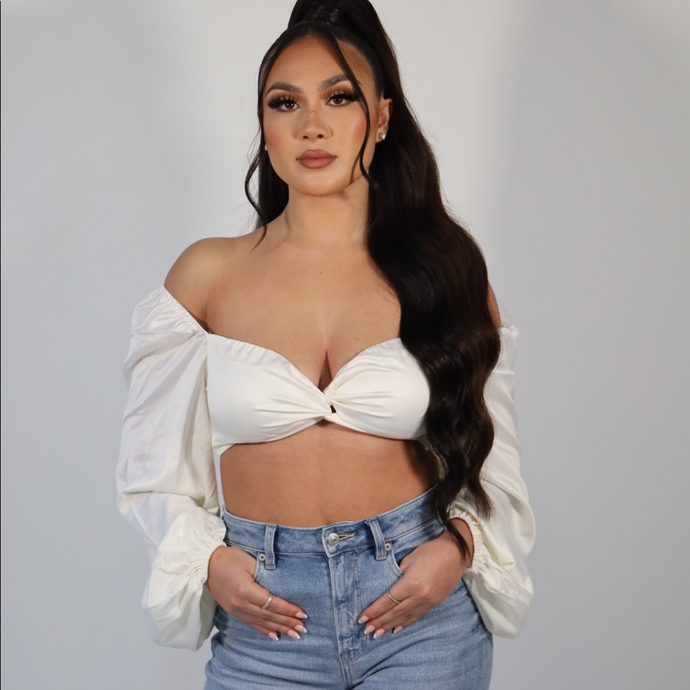“Ghost You” Off the Shoulder Long Sleeve Crop Top